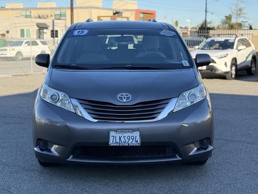 2015 Toyota Sienna LE