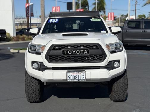 2020 Toyota Tacoma TRD Sport