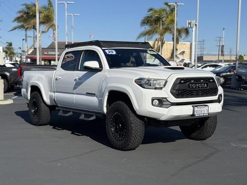 2020 Toyota Tacoma TRD Sport