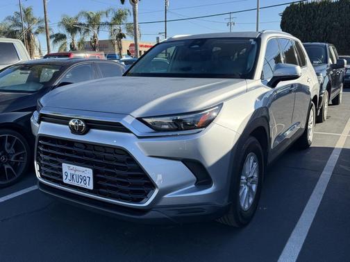 2024 Toyota Grand Highlander XLE