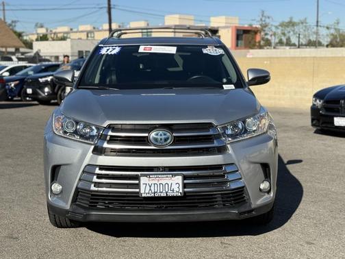2017 Toyota Highlander Hybrid Platinum