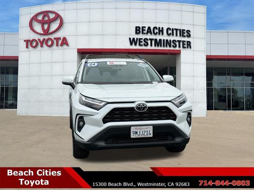 Wind Chill Pearl 2024 Toyota RAV4 XLE Premium