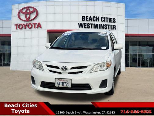 Super White 2013 Toyota Corolla L