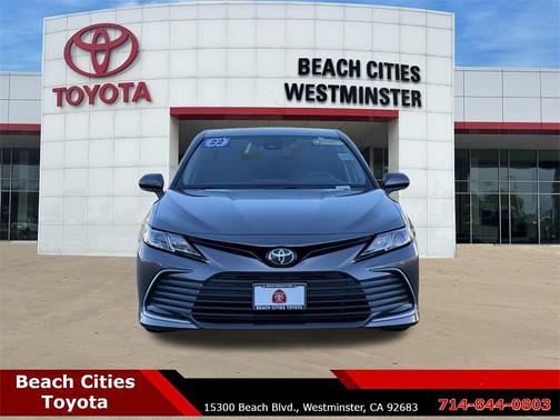 2022 Toyota Camry LE