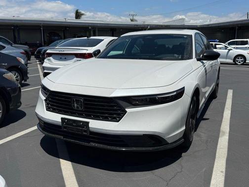 Platinum White Pearl 2025 Honda Accord Hybrid Sport-L