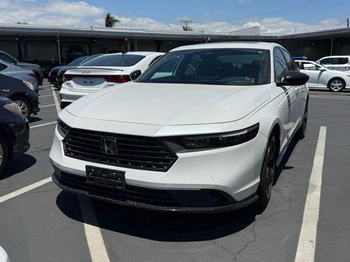 Platinum White Pearl 2025 Honda Accord Hybrid Sport-L