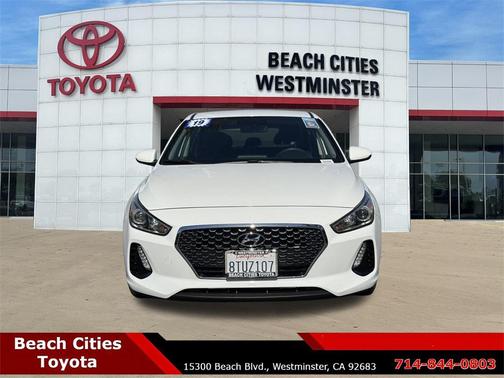 2019 Hyundai Elantra GT Base