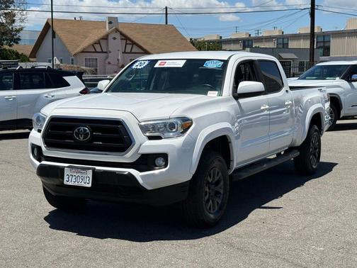 Super White 2020 Toyota Tacoma SR5