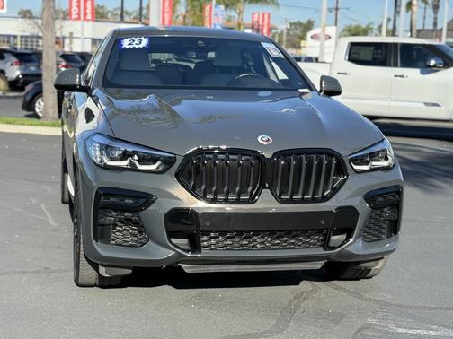 2023 BMW X6 M50i