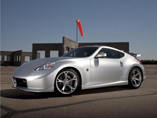 2010 Nissan 370Z Base
