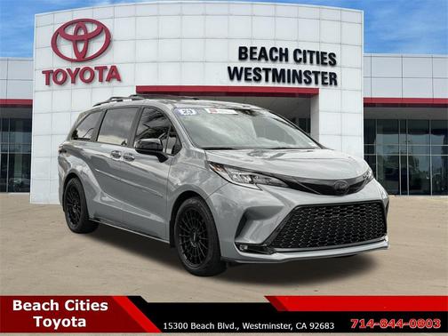2023 Toyota Sienna XSE 7 Passenger