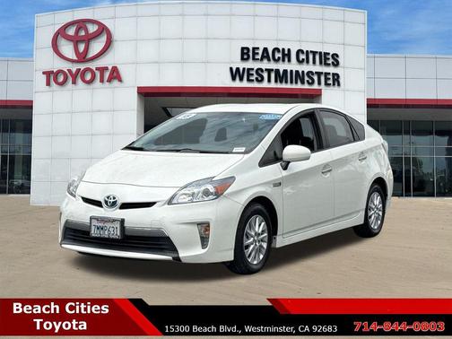 White 2015 Toyota Prius Plug-in Advanced