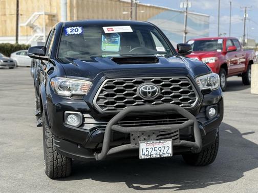 2020 Toyota Tacoma TRD Sport
