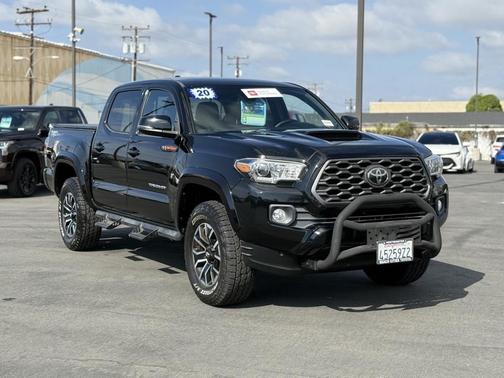 2020 Toyota Tacoma TRD Sport
