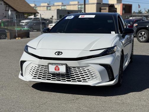 2025 Toyota Camry XSE