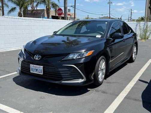 Midnight Black Metallic 2021 Toyota Camry LE