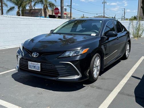 Midnight Black Metallic 2021 Toyota Camry LE