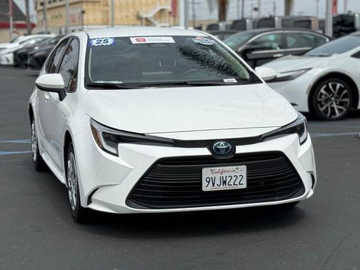 2025 Toyota Corolla Hybrid LE