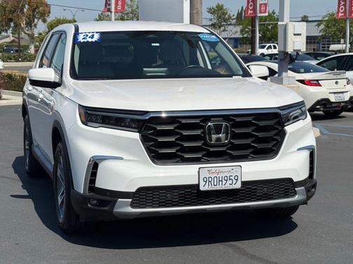 Platinum White Pearl 2024 Honda Pilot EX-L