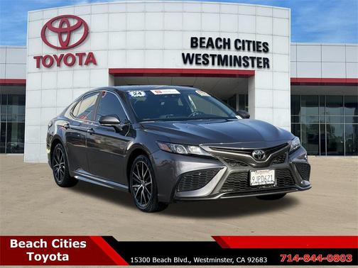 2024 Toyota Camry SE