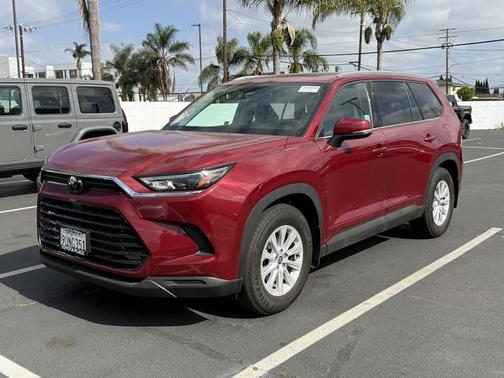 2025 Toyota Grand Highlander XLE