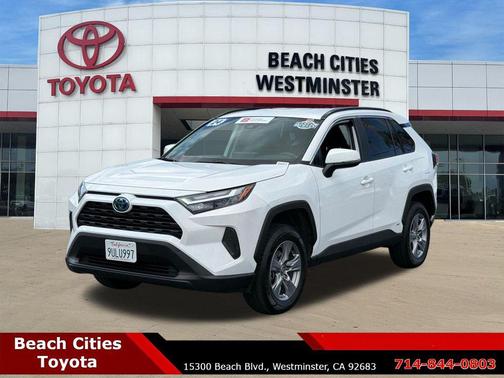 Ice Cap 2024 Toyota RAV4 Hybrid XLE