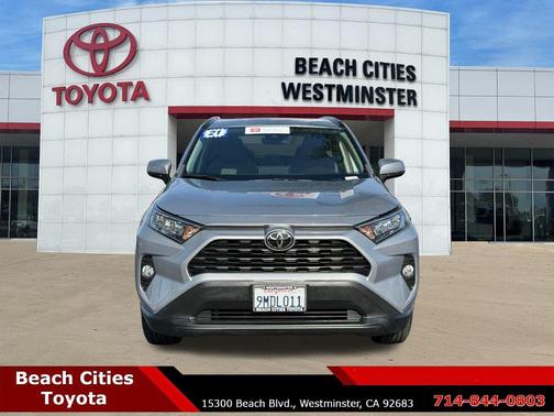 2021 Toyota RAV4 XLE