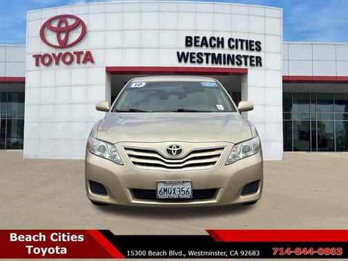 Sandy Beach Metallic 2010 Toyota Camry LE
