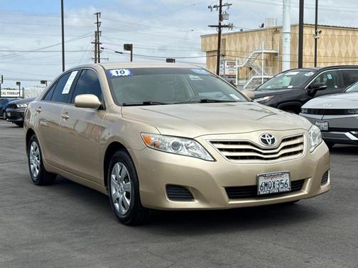 Sandy Beach Metallic 2010 Toyota Camry LE
