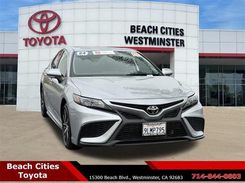 2024 Toyota Camry SE