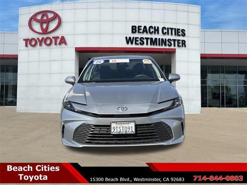 2025 Toyota Camry LE