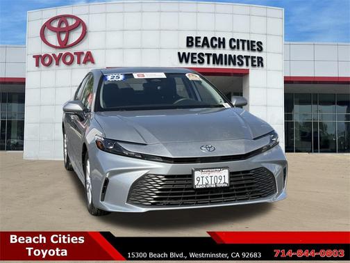 2025 Toyota Camry LE