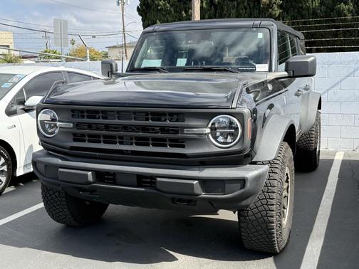 2021 Ford Bronco Base