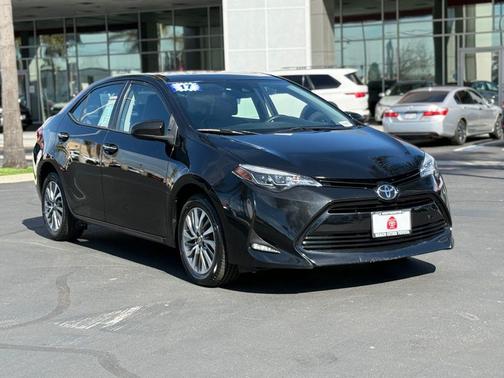 2017 Toyota Corolla XLE