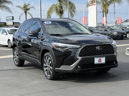 2022 Toyota Corolla Cross XLE