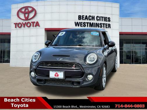 Thunder Grey Metallic 2019 MINI Hardtop Cooper S