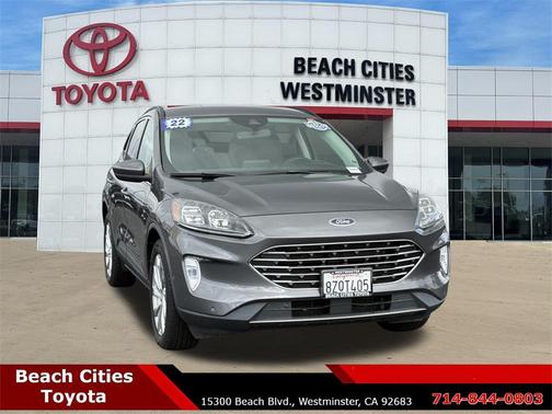 2022 Ford Escape Titanium