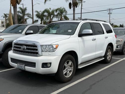 Super White 2008 Toyota Sequoia Limited
