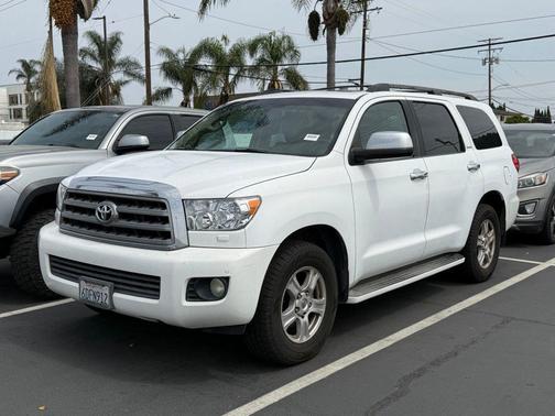 Super White 2008 Toyota Sequoia Limited