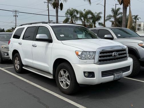 Super White 2008 Toyota Sequoia Limited