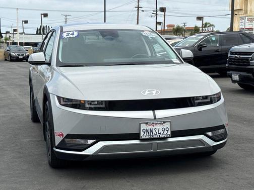 Cyber Gray 2024 Hyundai IONIQ 5 SE