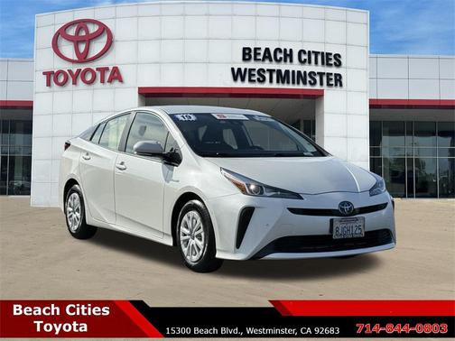 2019 Toyota Prius LE