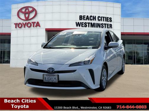 2019 Toyota Prius LE