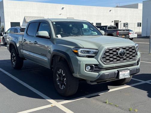 2023 Toyota Tacoma TRD Off Road