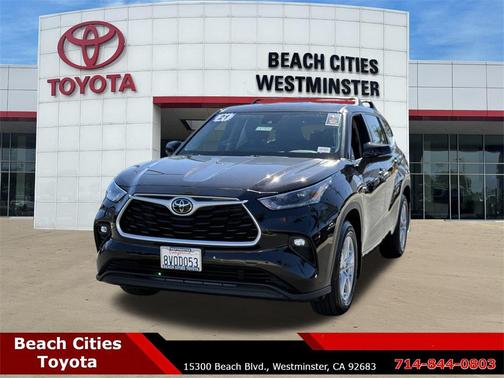 2021 Toyota Highlander LE