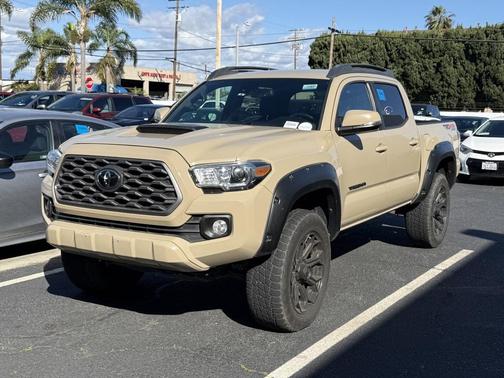 2020 Toyota Tacoma TRD Sport