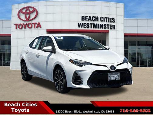Super White 2019 Toyota Corolla SE