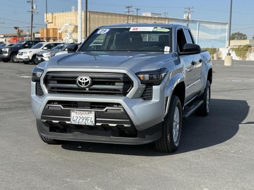 2025 Toyota Tacoma SR