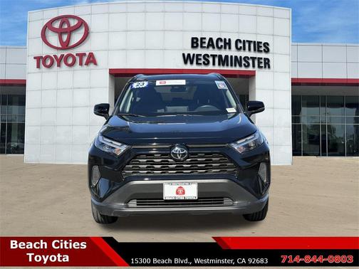 2023 Toyota RAV4 XLE