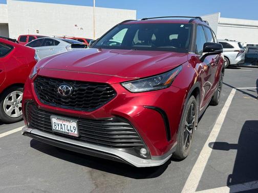 Ruby Flare Pearl 2021 Toyota Highlander XSE